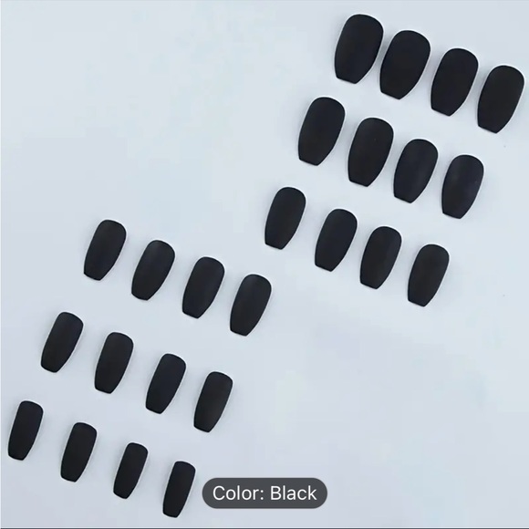 Matte Black Press-On Nails. 💅 can be used more than once. For all occasions. - Picture 5 of 7
